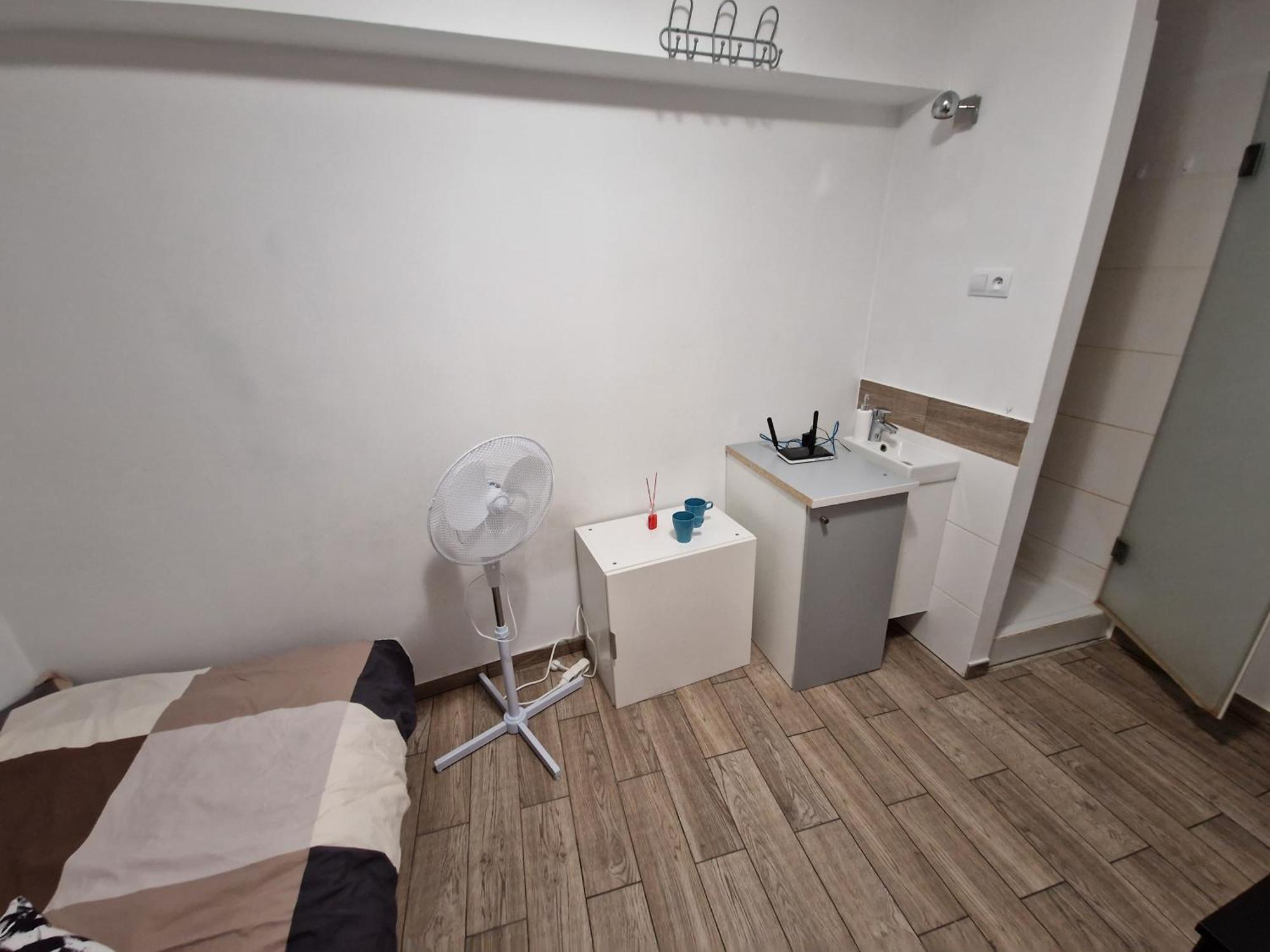 View Apartments And Rooms วอร์ซอ ห้อง รูปภาพ
